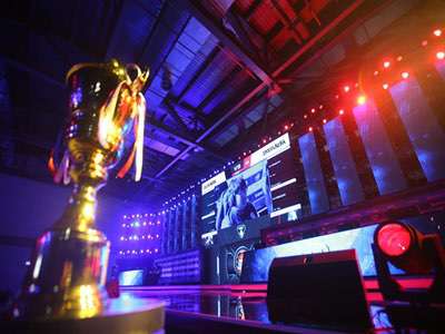 王者榮耀：探索和發(fā)展通用AI問題