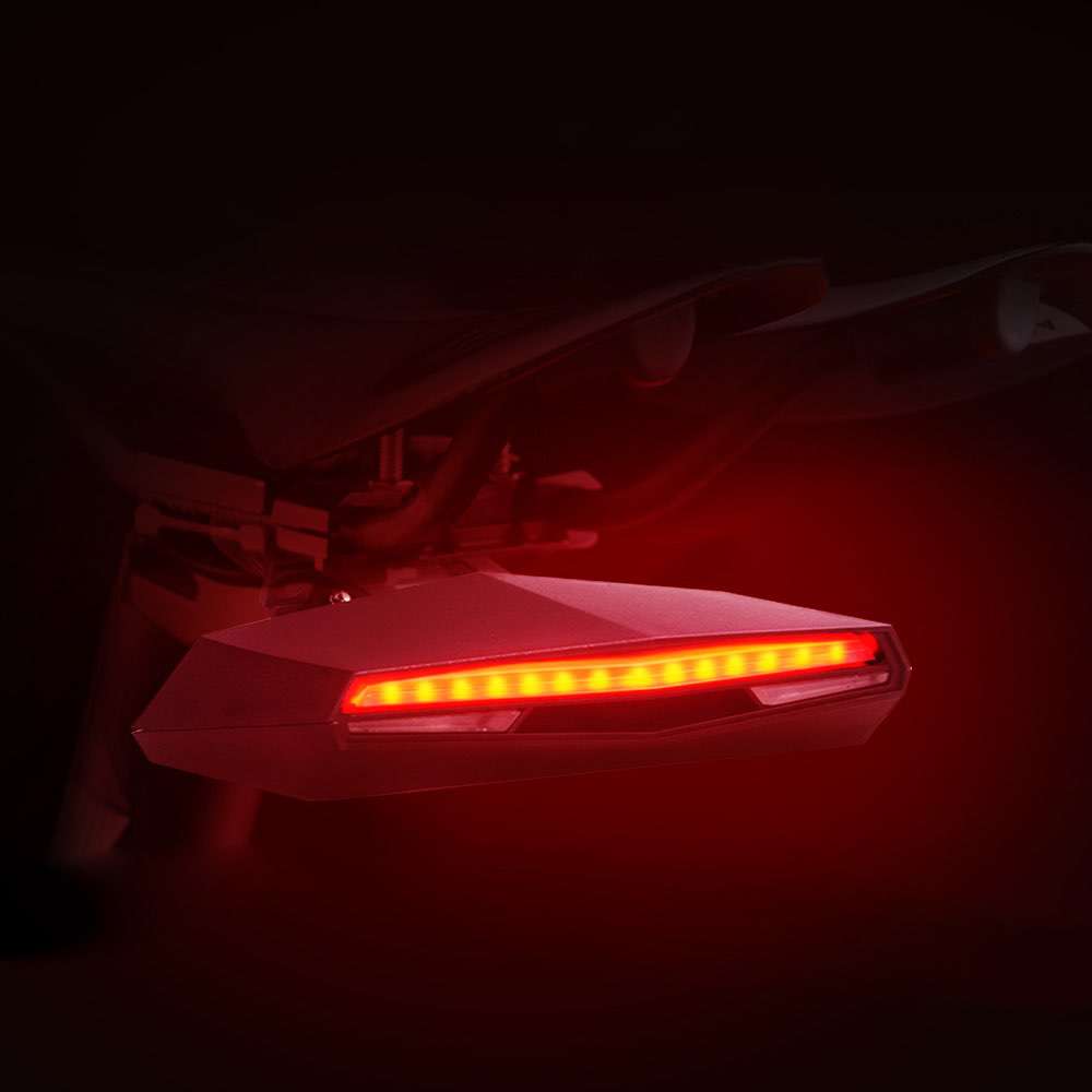 2023自行車燈購買者指南 ：路上注意安全！